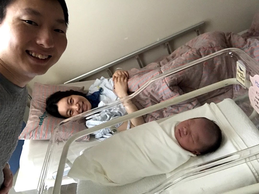 2018.02 김나무 탄생. 첫 가족 사진이네요.